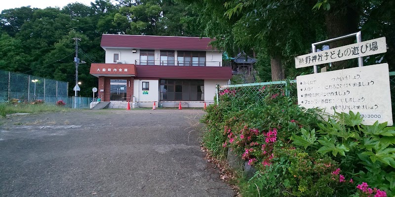 熊野神社子どもの遊び場