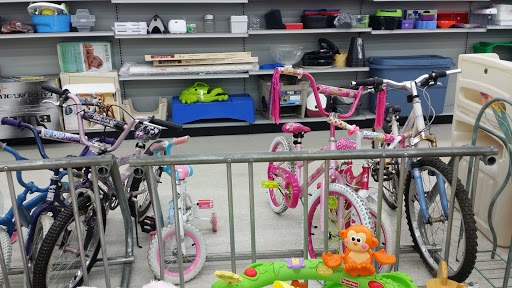 Thrift Store «2nd Ave Value Stores», reviews and photos, 201 Fort Meade Rd, Laurel, MD 20707, USA