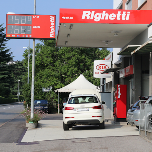 Kommentare und Rezensionen über Righetti Distributore e Autolavaggio Collina d'Oro