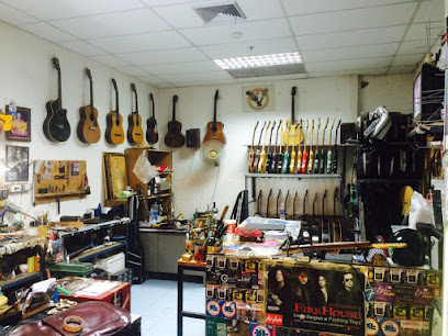 sak'54 guitar repair shop