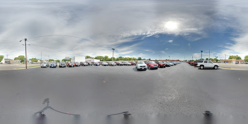 Used Car Dealer «Discover Auto Center», reviews and photos, 790 S Erie Blvd, Hamilton, OH 45011, USA