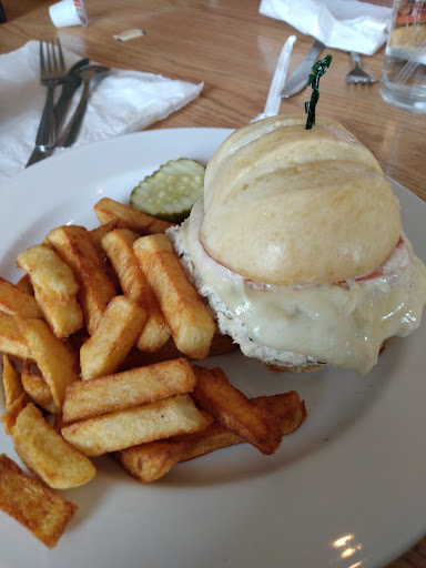 Deli «Roasters Cafe & Deli», reviews and photos, 4267 US-5, Newport, VT 05855, USA