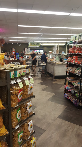 Grocery Store «Forest Hills Foods», reviews and photos, 4668 Cascade Rd SE, Grand Rapids, MI 49546, USA