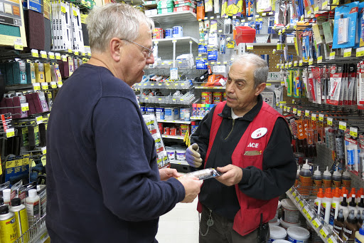 Hardware Store «Village Ace Hardware Inc», reviews and photos, 6240 N Port Washington Rd, Glendale, WI 53217, USA