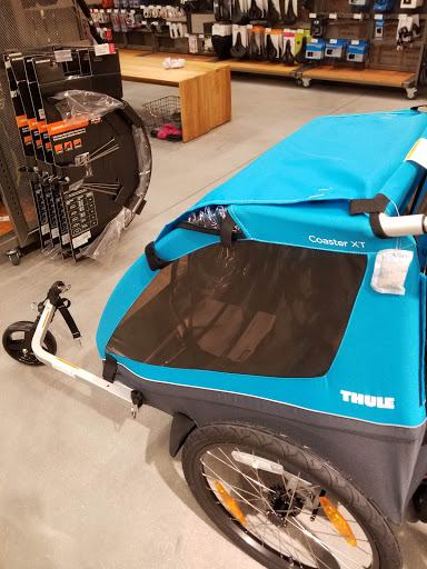 Camping Store «REI», reviews and photos, 350 Independence Blvd, Virginia Beach, VA 23462, USA