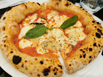 Pizza du Restaurant italien Italian Kitchen à Boulogne-Billancourt - n°7