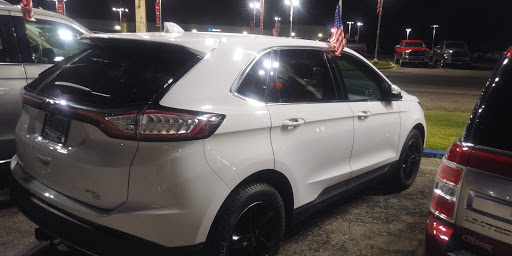 Car Dealer «Kunes Country Ford Stateline Superstore», reviews and photos, 104 IL-173, Antioch, IL 60002, USA