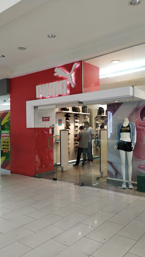 Tienda PUMA Metrocentro