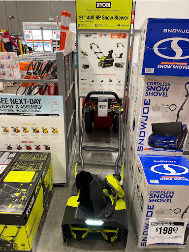 Home Improvement Store «The Home Depot», reviews and photos, 251 Springhill Rd, Carpentersville, IL 60110, USA