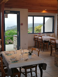 Atmosphère du Restaurant L'étrave à Cléden-Cap-Sizun - n°6