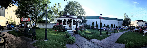 Grocery Store «Giant Food Stores», reviews and photos, 202 Chestnut St, Coplay, PA 18037, USA