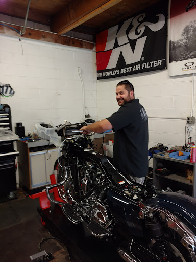 Motorcycle Repair Shop «1Up Motorsports», reviews and photos, 645 N 1st St, Dixon, CA 95620, USA