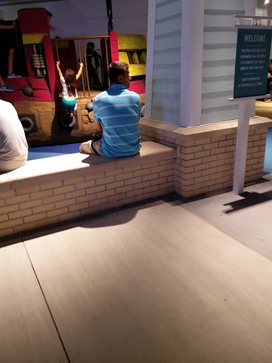 Department Store «Saks OFF 5TH», reviews and photos, 2416 Grand Cypress Dr, Lutz, FL 33559, USA