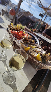 Plats et boissons du Restaurant de fruits de mer Centre Conchylicole à Leucate - n°13