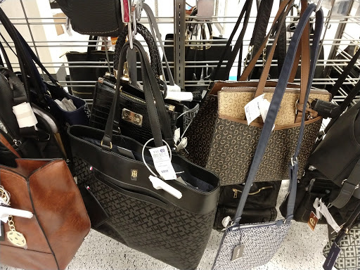 Clothing Store «Ross Dress for Less», reviews and photos, 5800 Baltimore National Pike, Catonsville, MD 21228, USA