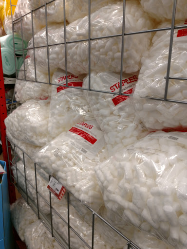 Office Supply Store «Staples», reviews and photos, 755 Lancaster Ave, Bryn Mawr, PA 19010, USA