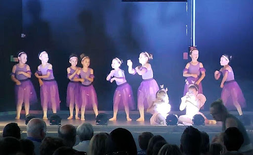B.Praglowska École de Danse Charquemont, CHARQUE-DANSE à Charquemont, Doubs