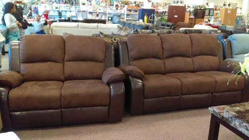 Shopping Mall «The Shops at Iverson», reviews and photos, 3737 Branch Ave, Temple Hills, MD 20748, USA