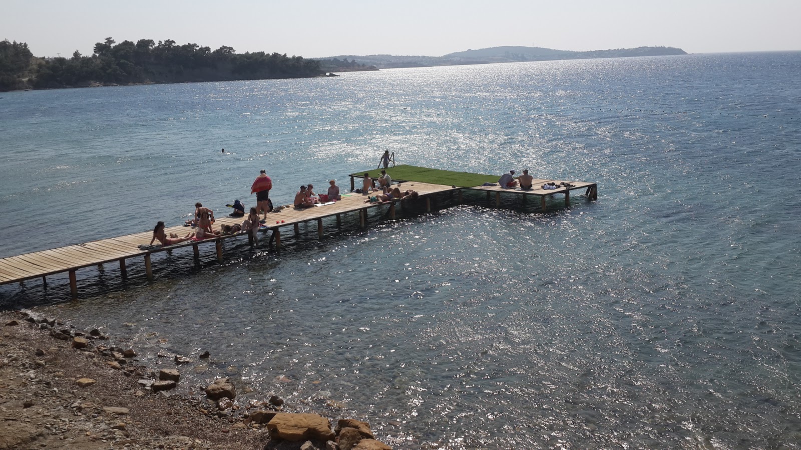 Photo de Zeytinli kamp beach zone des équipements