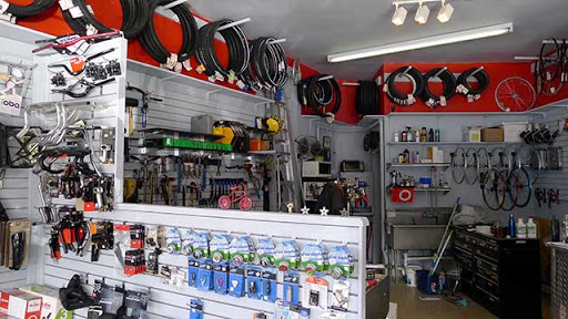 Bicycle Repair Shop «Busted Knuckle Bicycle Shop», reviews and photos, 159 Belgrade Ave, Roslindale, MA 02131, USA