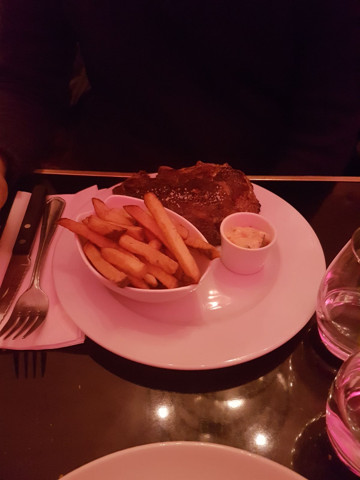 Photo n° 4 de l'avis de Ch.s fait le 12/02/2018 à 22:06