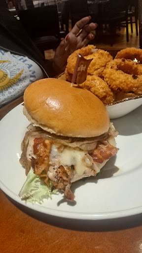 American Restaurant «Hard Rock Cafe», reviews and photos, 601 E Pratt St, Baltimore, MD 21202, USA