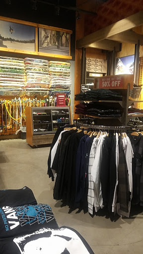 Shoe Store «Vans», reviews and photos, 2855 Stevens Creek Blvd b401, Santa Clara, CA 95050, USA