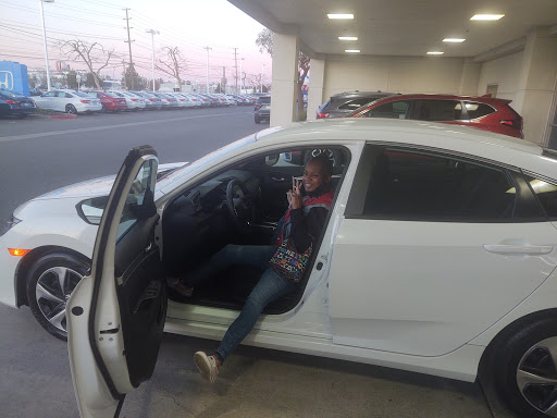 Honda Dealer «Folsom Lake Honda», reviews and photos, 12505 Automall Pkwy, Rancho Cordova, CA 95742, USA