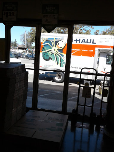 Truck Rental Agency «U-Haul Moving & Storage at Holt Ave», reviews and photos, 1512 W Holt Ave, Pomona, CA 91768, USA