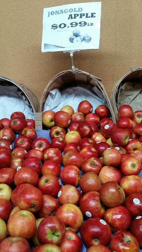 Produce Market «Golden Farm Market», reviews and photos, 6902 U.S. 9, Howell, NJ 07731, USA