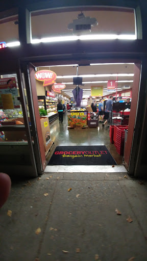 Grocery Store «Grocery Outlet Bargain Market», reviews and photos, 1700 Capitol Ave, Sacramento, CA 95811, USA