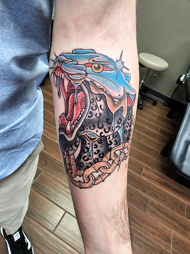 Tattoo Shop «Forsaken Tattoos», reviews and photos, 1200 W Howard Ln, Austin, TX 78753, USA