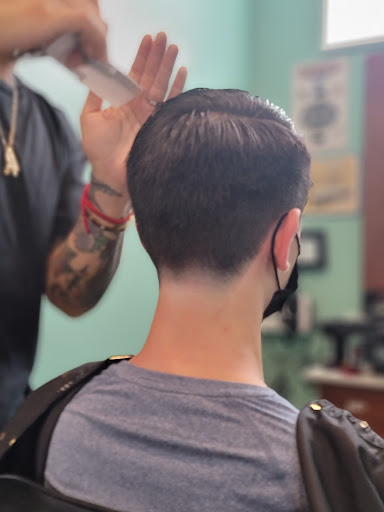 Dandies Barbershop & Hair Salon, Beard Stylist & Haircuts Mountain View image
