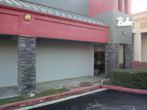 Bowling Alley «Brunswick Zone Deer Creek Lanes», reviews and photos, 7930 Haven Ave, Rancho Cucamonga, CA 91730, USA