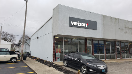 Verizon Authorized Retailer, TCC, 126 E Main St, Gas City, IN 46933, USA, 