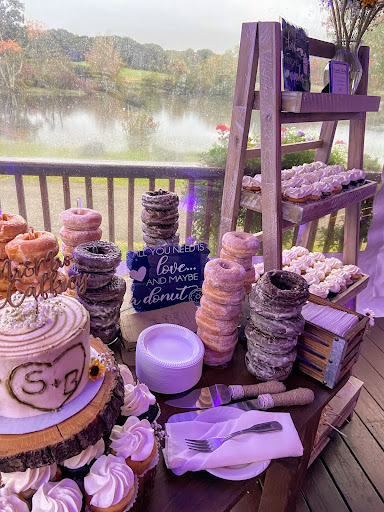 Coffee Shop «Donut King», reviews and photos, 151 Copeland St, Quincy, MA 02169, USA