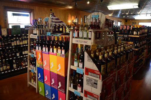 Wine Store «The Loft Wines & Spirits», reviews and photos, 2315 E Wood St, Paris, TN 38242, USA