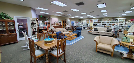 Thrift Store «Hospice Gift & Thrift of Grass Valley», reviews and photos, 762 Freeman Ln, Grass Valley, CA 95949, USA