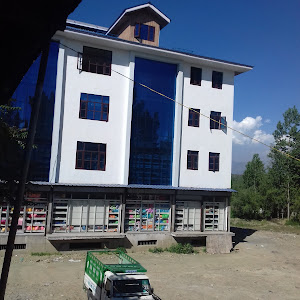 Crescent City Centre photo