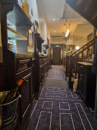 Photo n°7 de Chez Léon à Paris ()