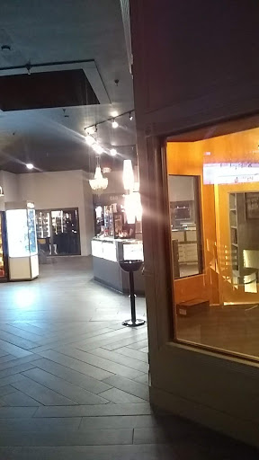 Cigar Shop «Executive Cigar Shop & Lounge», reviews and photos, 837 E New Haven Ave, Melbourne, FL 32901, USA