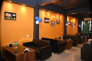 Maurya Royal Restaurant & Handi House image