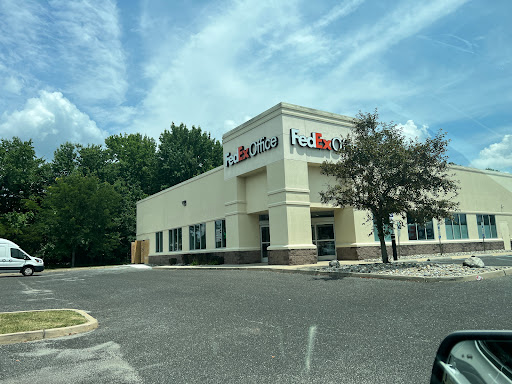 Print Shop «FedEx Office Print & Ship Center», reviews and photos, 903 White Horse Rd, Voorhees Township, NJ 08043, USA