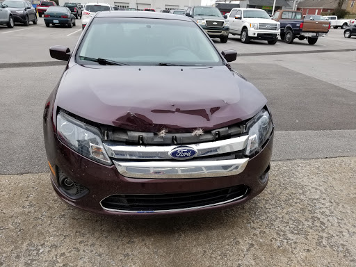 Car Dealer «Parker Ford Lincoln Inc.», reviews and photos, 701 Main St, Murray, KY 42071, USA