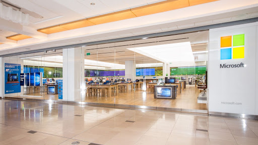 Microsoft Store - The Westchester, 125 Westchester Ave, White Plains, NY 10601, USA, 