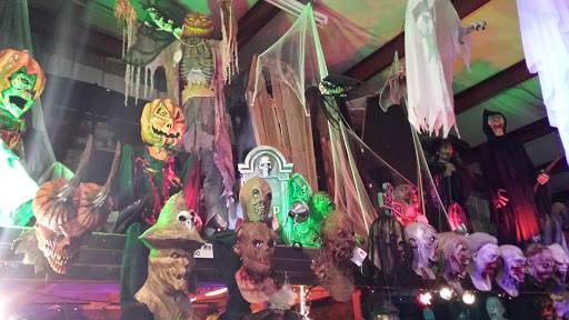 Costume Store «The Holiday Store», reviews and photos, 301 Commerce Ct d, Winter Haven, FL 33880, USA