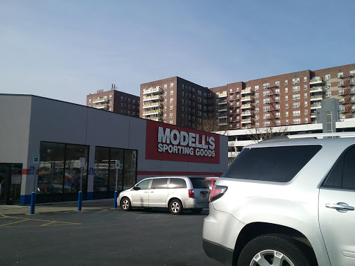 Shopping Mall «Central Plaza Shopping Center», reviews and photos, 2550 Central Park Ave, Yonkers, NY 10710, USA