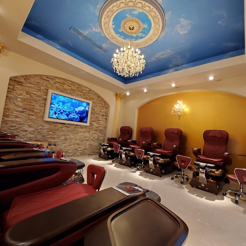 Luxe Nails Spa (Red Mill Commons - near Panera Bread)