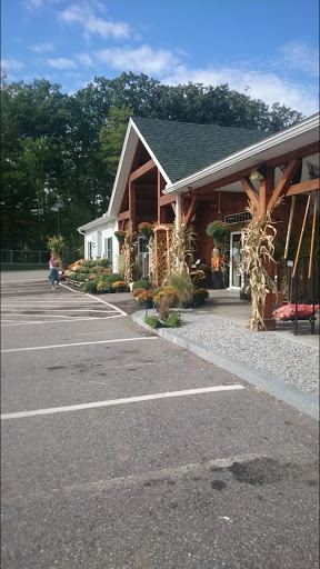 Garden Center «Winnisquam Agway», reviews and photos, 304 Daniel Webster Hwy, Belmont, NH 03220, USA