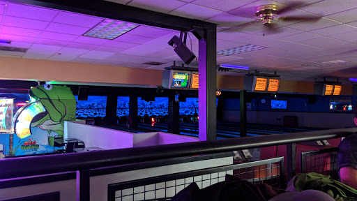 Bowling Alley «Four Seasons Bowling Center», reviews and photos, 322 SW Washington St, Hillsboro, OR 97123, USA